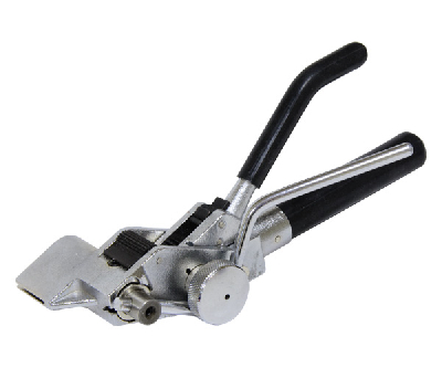 Инструмент для натяжения и резки стальной ленты с храповым механизмом