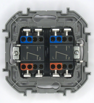 Переключатель модульный двухклавишный с подсветкой- INSPIRIA - 10 AX - 250 В~ - алюминий